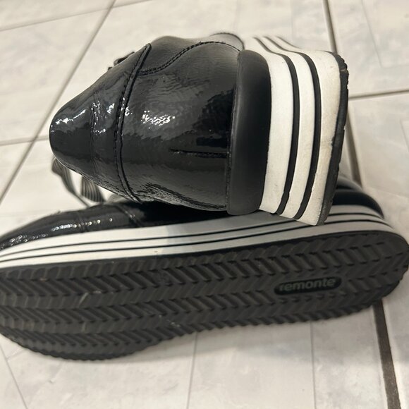 Used Remonte Sneakers US9 - Picture 4 of 7